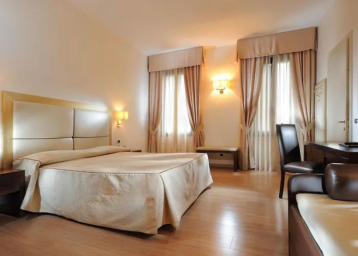 Ca' Vendramin Zago 4* Venedig